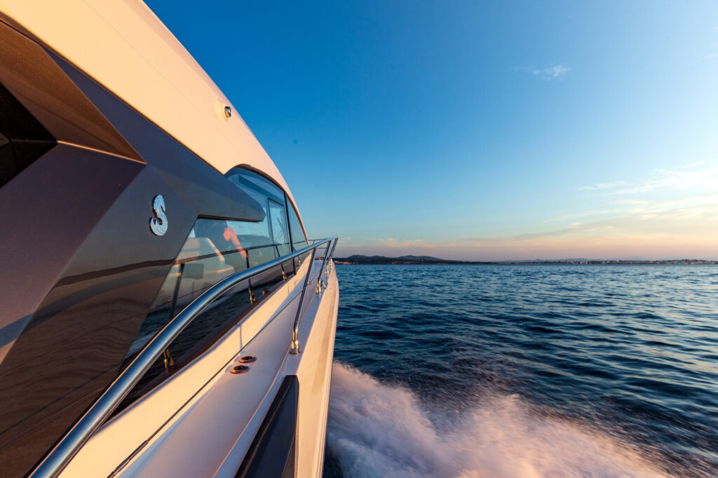 Yacht Syndication