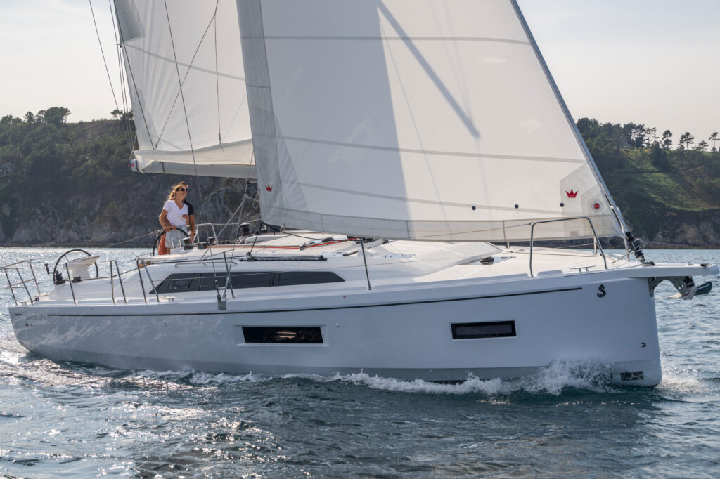Oceanis _37.1_Navigation_5
