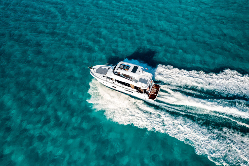 SWIFT TRAWLER_48_24
