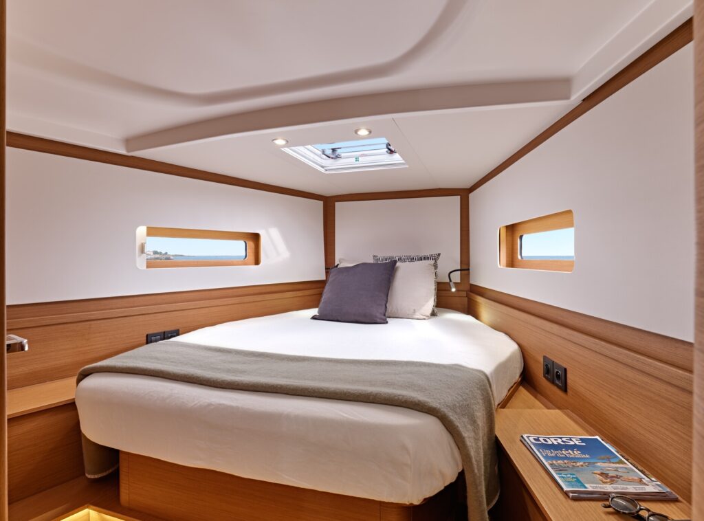 Beneteau First 44-19-master cabin